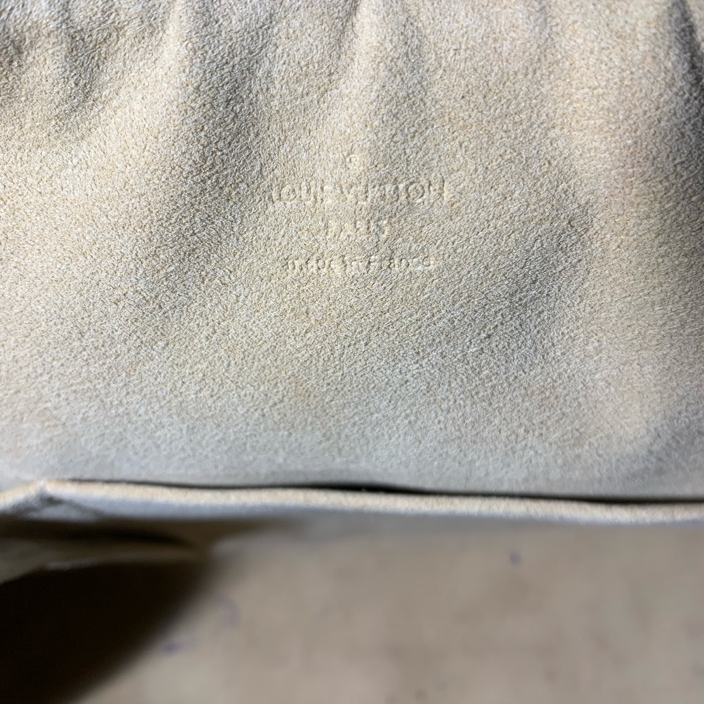 🔴SOLD🔴LOUIS VUITTON • DAMIER BERKELEY BAG - Picture 12 of 13